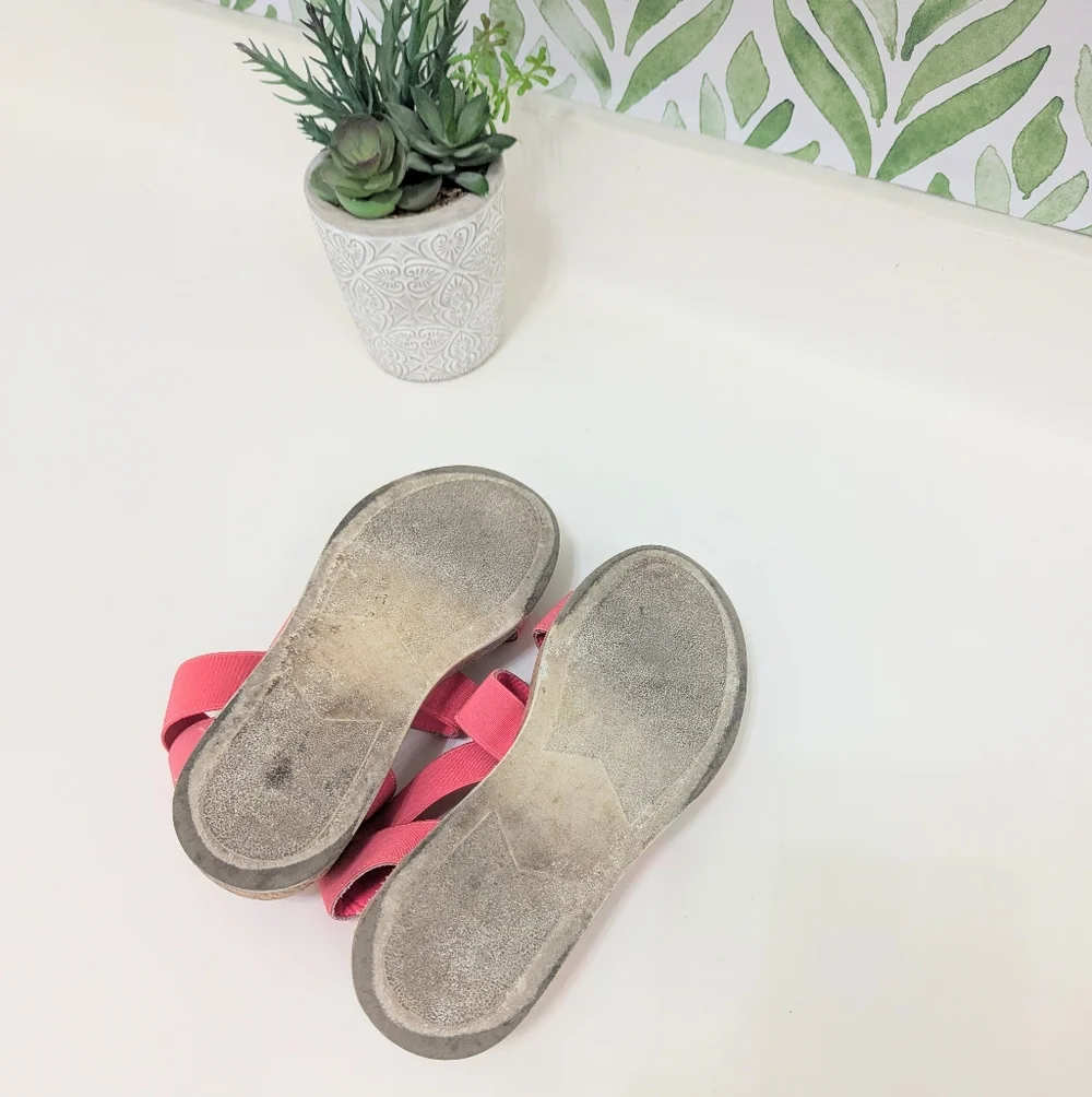 DV Dolce Vita Girls Wedge Sandals Size 4 Coral Platform